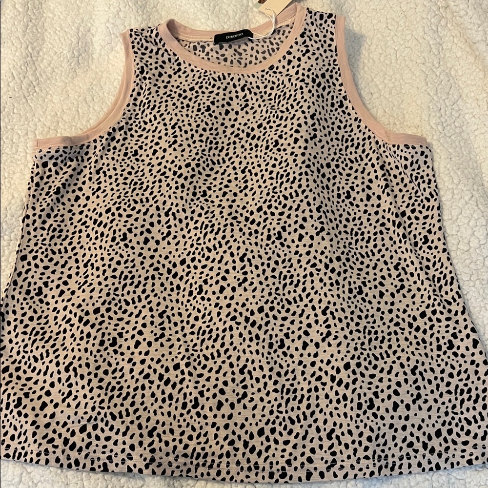 Woman’s Leopard Tank